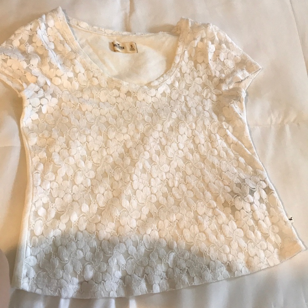 tee-shirt